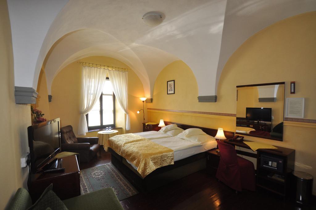 Garni -Hotel Barbakan Levoca Ngoại thất bức ảnh