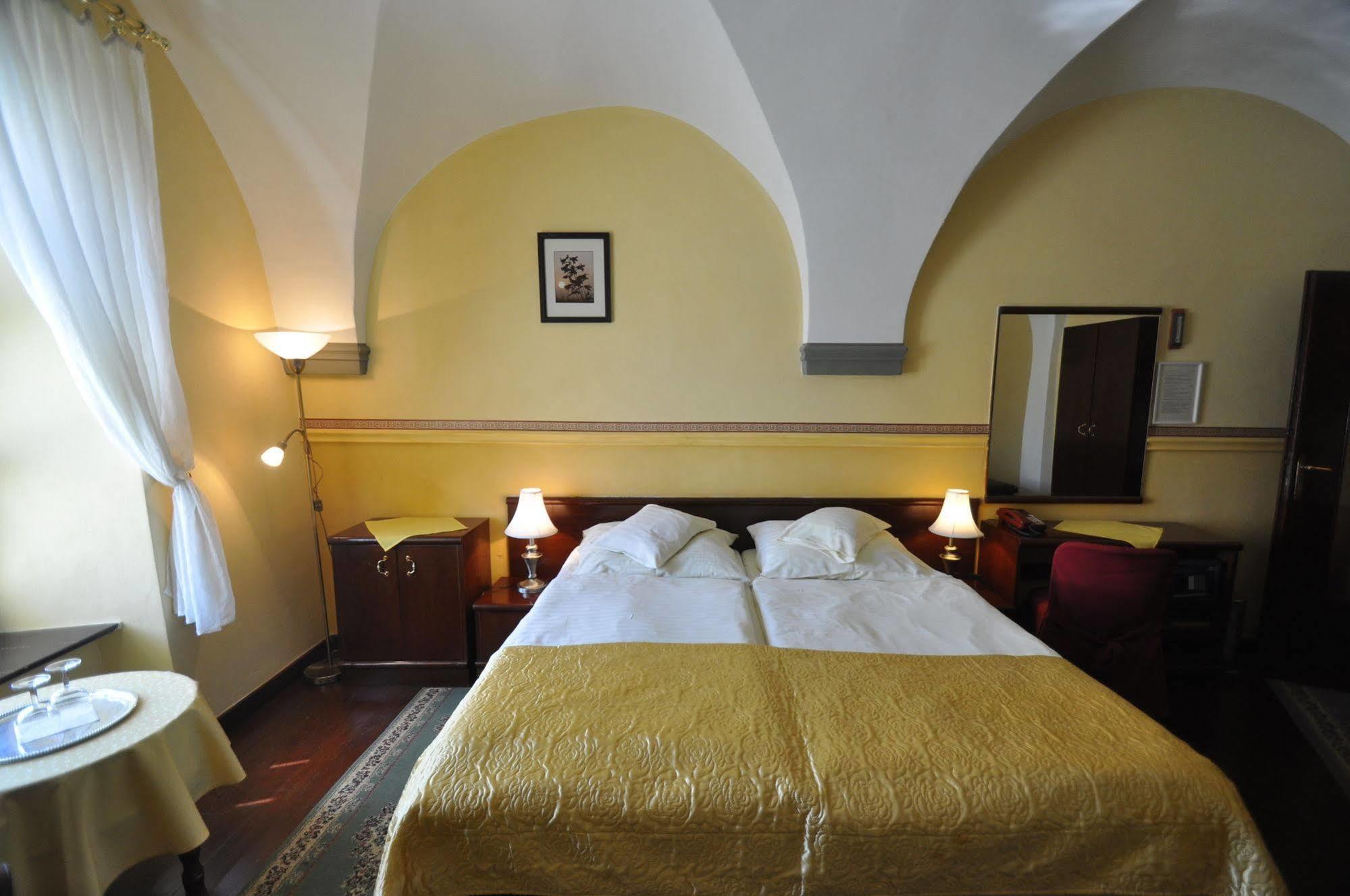Garni -Hotel Barbakan Levoca Ngoại thất bức ảnh