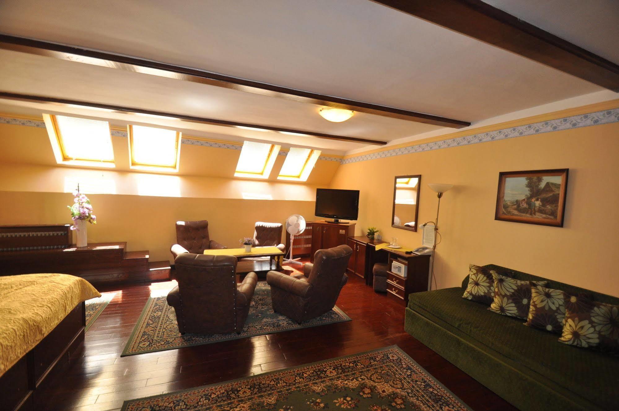 Garni -Hotel Barbakan Levoca Ngoại thất bức ảnh